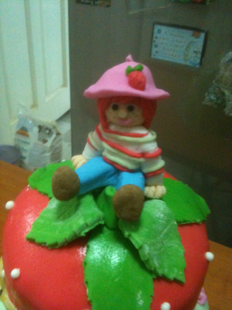 strawberry bday cake